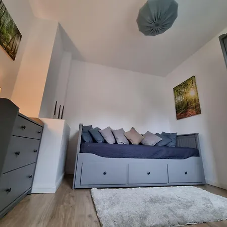 Corina In Melk! Zentrumnah! *