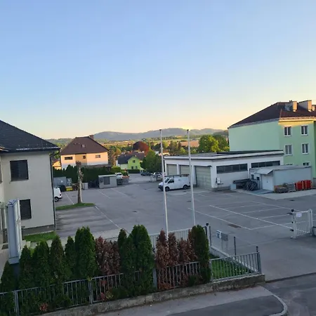 Corina In Melk! Zentrumnah! Lejlighed *