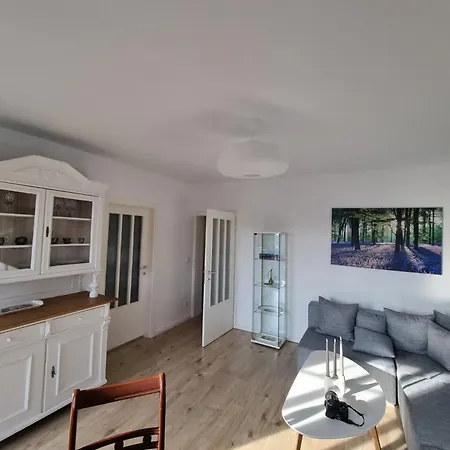 Corina In Melk! Zentrumnah! *