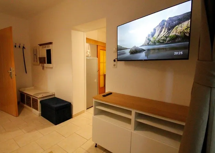 Corina In Melk! Zentrumnah! Melk