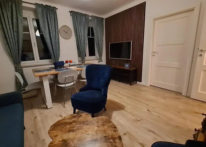 Corina In Melk! Zentrumnah!