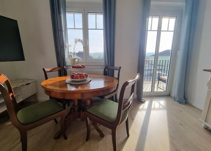 Corina In Melk! Zentrumnah! Melk